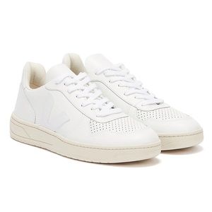 VEJA V-10 Women’s Trainers in White
